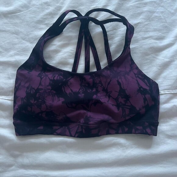 Lululemon Sports Bra Size 6 - Picture 1 of 3